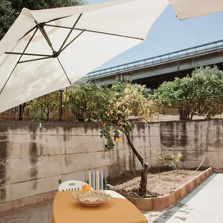 Railroad-house * Patti